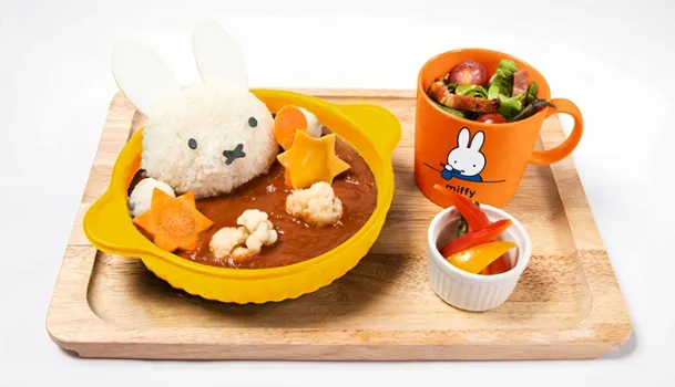 【速報】療癒的「米飛兔Café」來了！大阪心齋橋期間限定！
