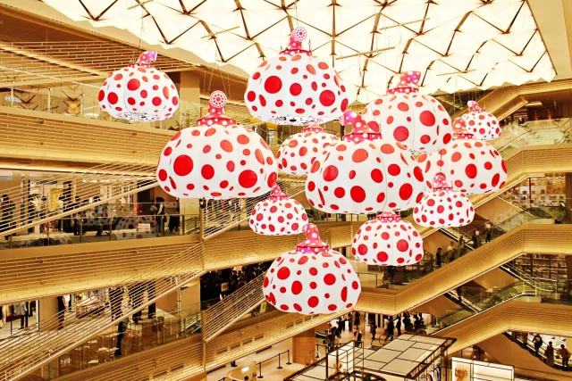結合文藝與時尚的東京新名所！GINZA SIX強勢開幕