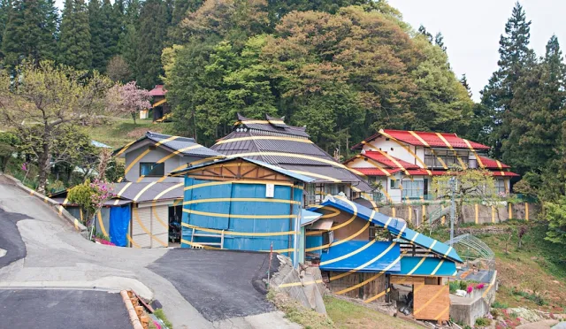 大地藝術祭熱潮席捲日本中！啟動你的藝術小旅行，來山野探險吧！