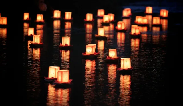 日本夏日最盛大的祭典──盂蘭盆節