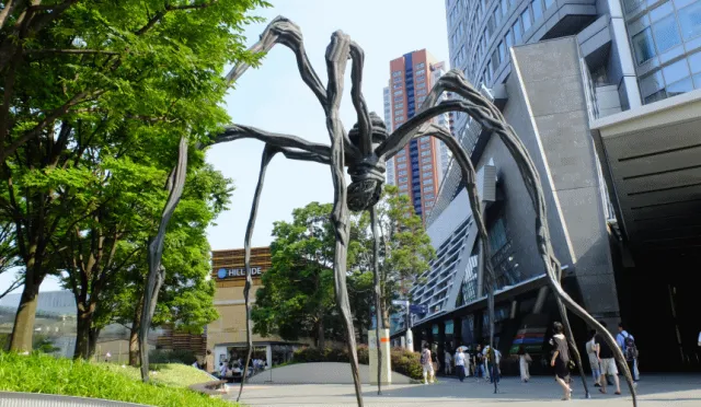 來東京的文化都心「六本木之丘」欣賞世界級公共藝術展！