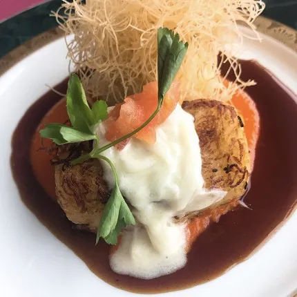 帝國海軍的傳統美味。在本州北端爆食「海軍可樂餅」 的縮圖