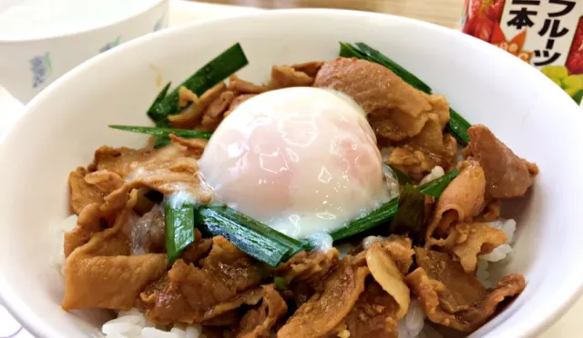 就跟日劇一樣！走入東京名門大學食堂吃好料