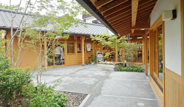 風格雜貨、文創商品超好買！日本岡山必逛「倉敷Craft Work Village」