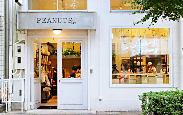 中目黑的可愛亮點！療癒人心的SNOOPY主題餐廳「PEANUTS Cafe」