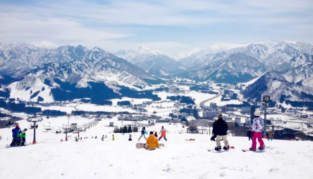 【2019年冬季最新版】關東玩雪熱點8選：東京近郊滑雪場11月就開放？現在就可以來玩！