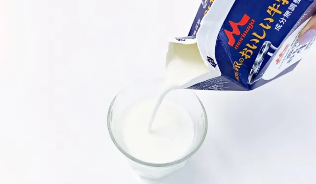 日本牛奶「明治」「森永」喝哪家？便利商店、超市人氣牛奶品牌試喝推薦
