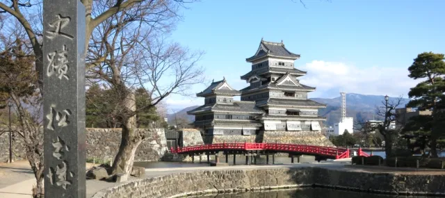 信州國寶名城！珍貴的五重木造天守「松本城」