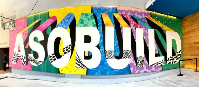 橫濱體驗型遊樂園「樂蒐空間 ASOBUILD」美食玩樂攻略！便便博物館、爆漿起司漢堡都在這
