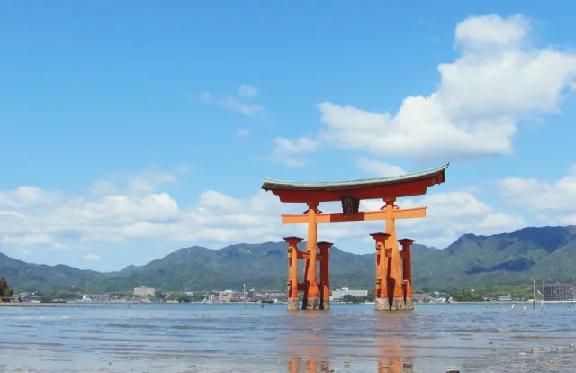 到廣島來場世界遺產之旅：「嚴島神社」周邊療癒旅宿5選