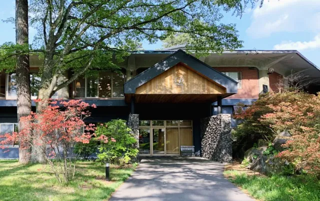 輕井澤地表最強10間住宿推薦：王子大飯店、星野蜻蜓之湯、平價B＆B，景點步行就到！