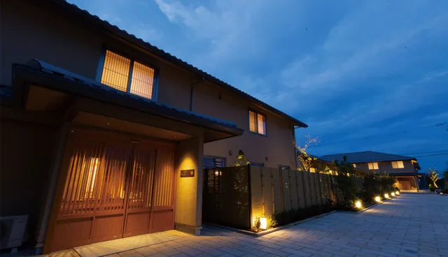 來去世界遺產前住一晚！奈良法隆寺參道首家和風飯店「門前宿和空法隆寺」