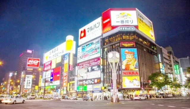 北海道夜晚10點後更high？札幌有呃 Like 靚甜品、小樽屋台村夠熱鬧、函館宵夜多選擇！ 的縮圖