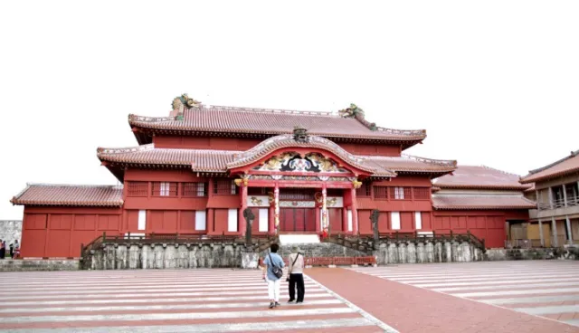 沖繩世界遺產「首里城」修復現況直擊！最快2026年完工 的縮圖