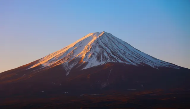 日本不只一座「富士」？5座媲美正版富士山的超美山岳！