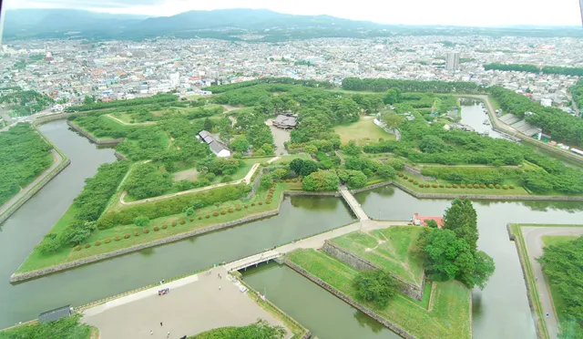 函館魔幻星型要塞！來登上日本第一個西洋城郭「五稜郭」欣賞北國美景